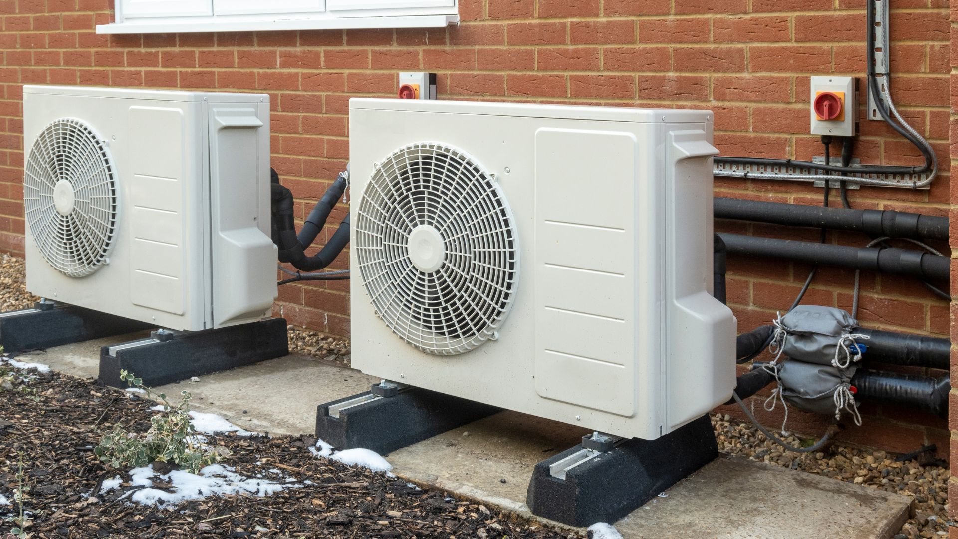 Should I replace my furnace with a heat pump? Cornel's Plumbing, Heating & Air Conditioning can share the benefits and factors to consider.